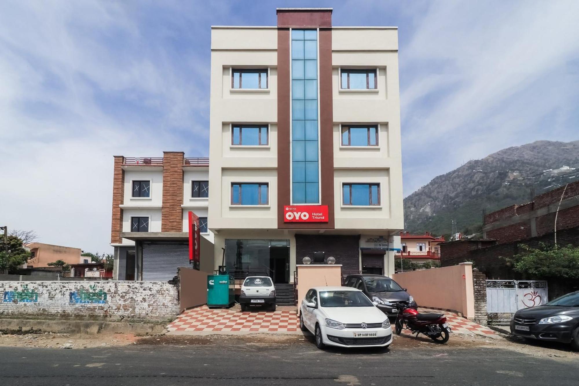 Oyo Hotel Triund Regency Катра Екстер'єр фото