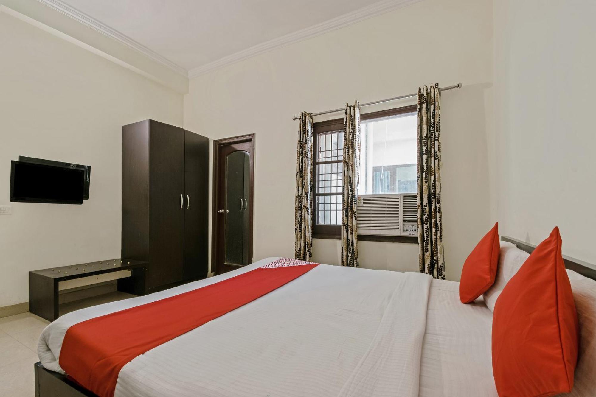 Oyo Hotel Triund Regency Катра Екстер'єр фото
