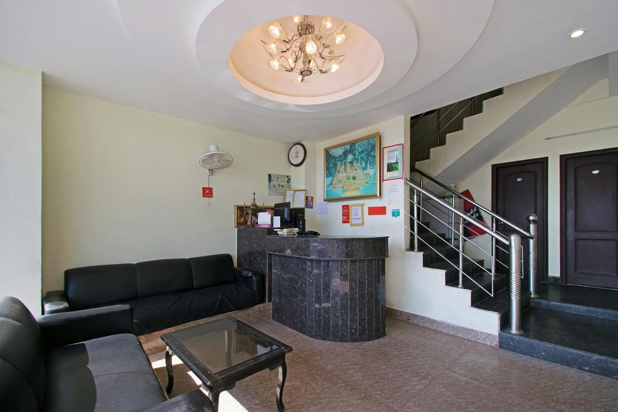 Oyo Hotel Triund Regency Катра Екстер'єр фото