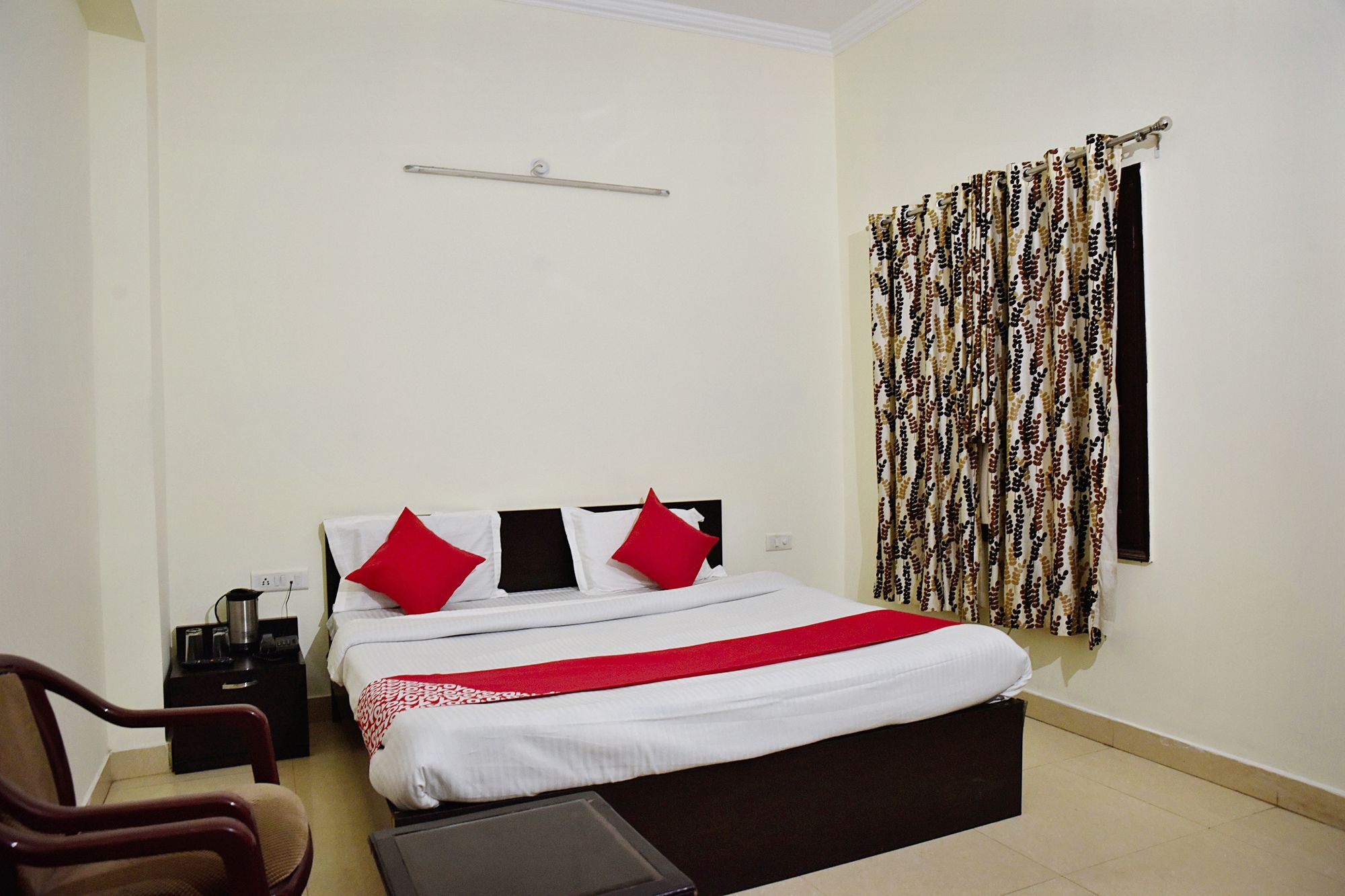 Oyo Hotel Triund Regency Катра Екстер'єр фото